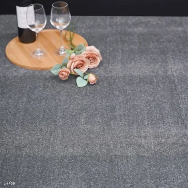 thảm cuộn platinum